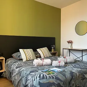 home-sevrier.hotels-rhonealpes.com/